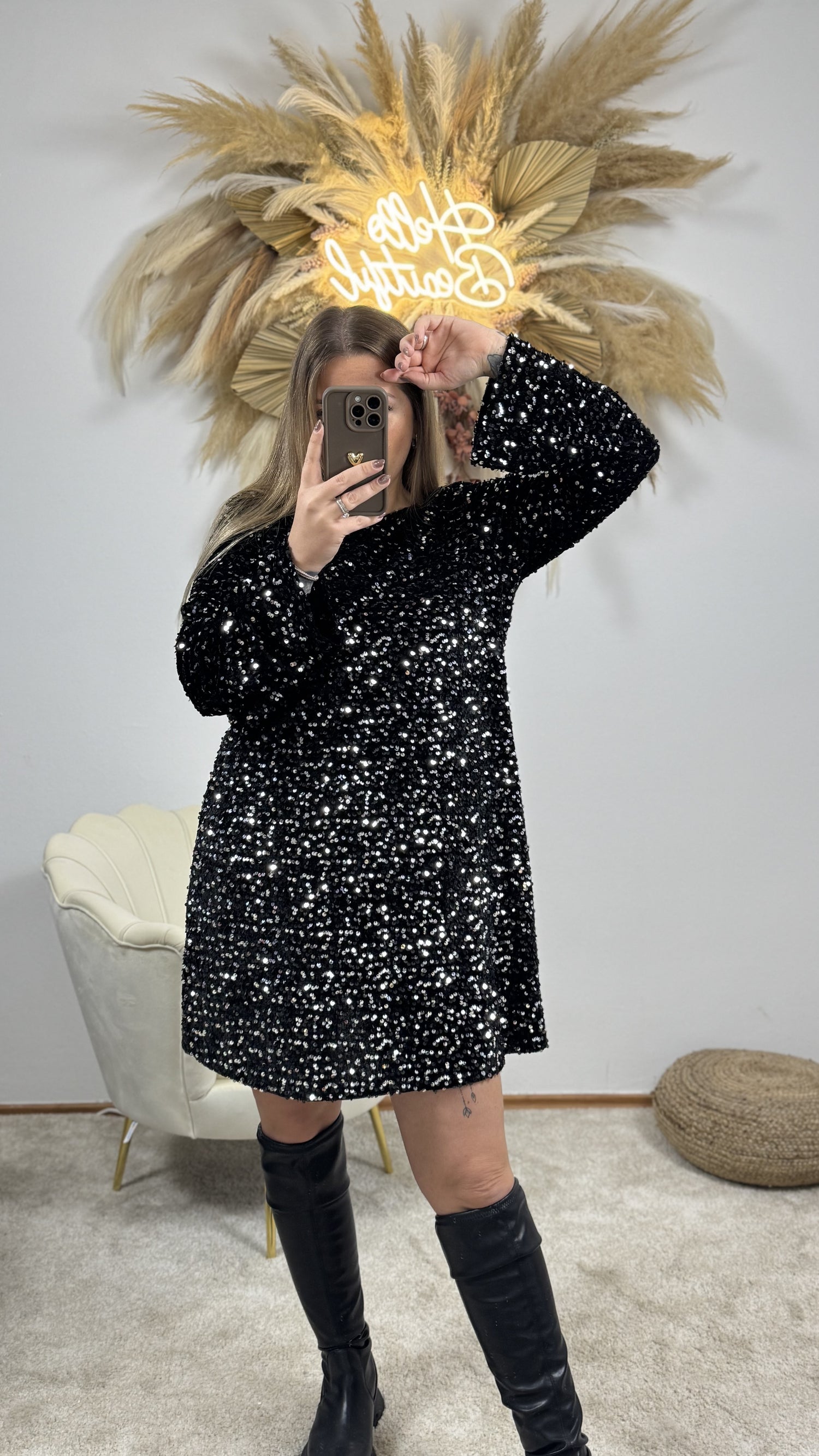 Paillettenkleid mit Schwarzer Schleife | Schwarz